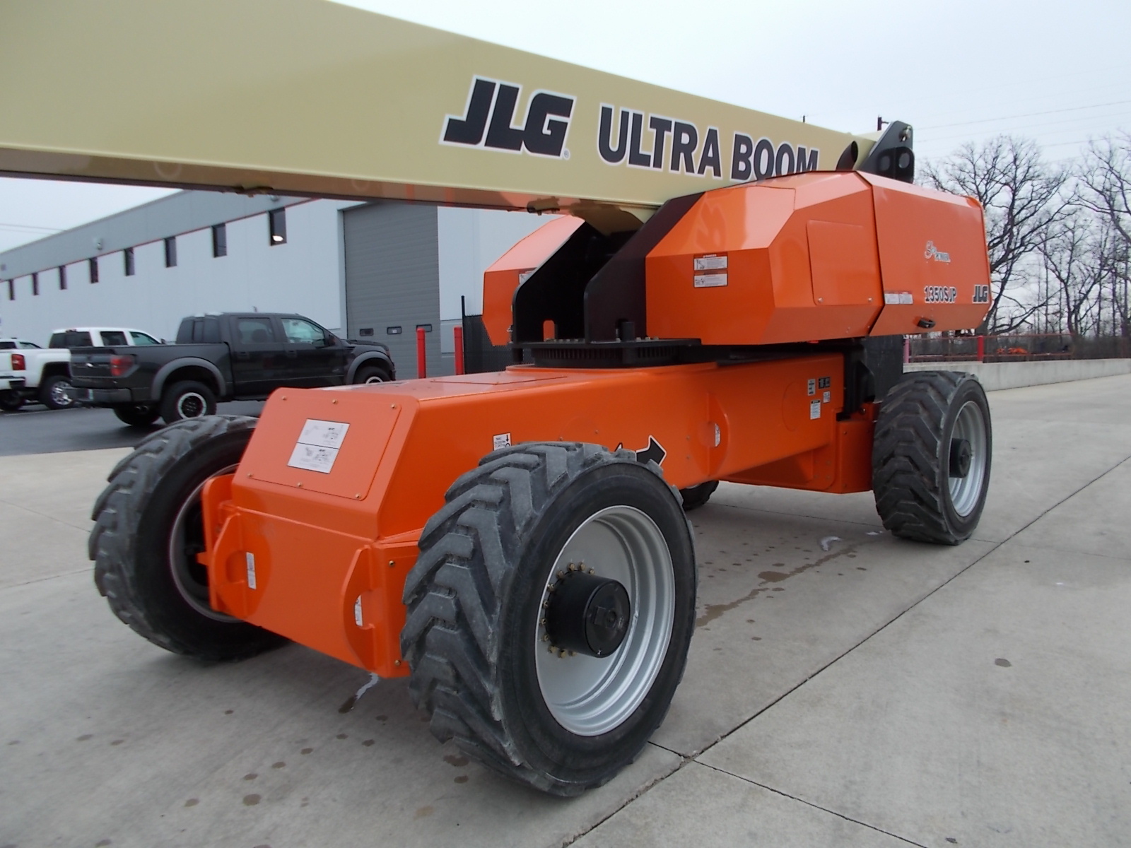 home-inventory-lifts-used-boom-lifts-for-sale-2016-jlg-1350sjp