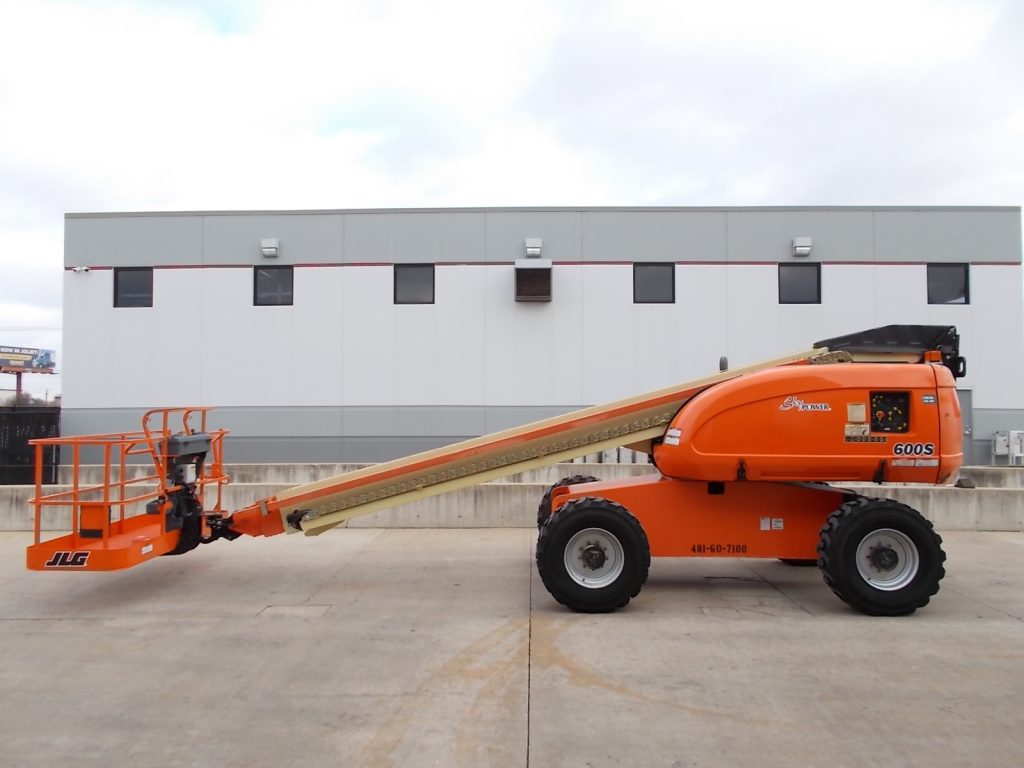 Home The Best Selection of JLG Lifts in Illinois and Beyond