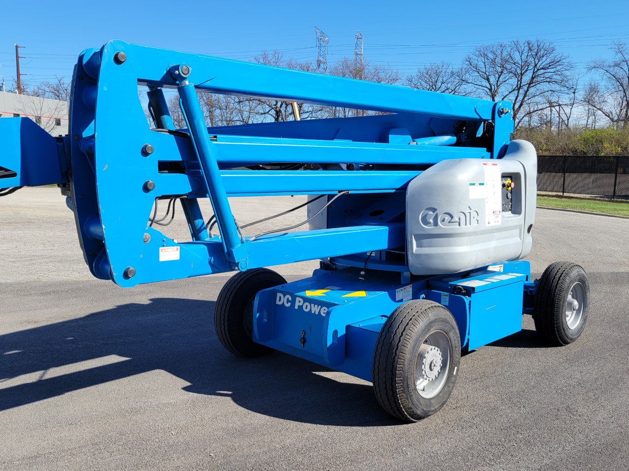 1999 Genie Z-4/35J DC  Chicago Industrial Equipment